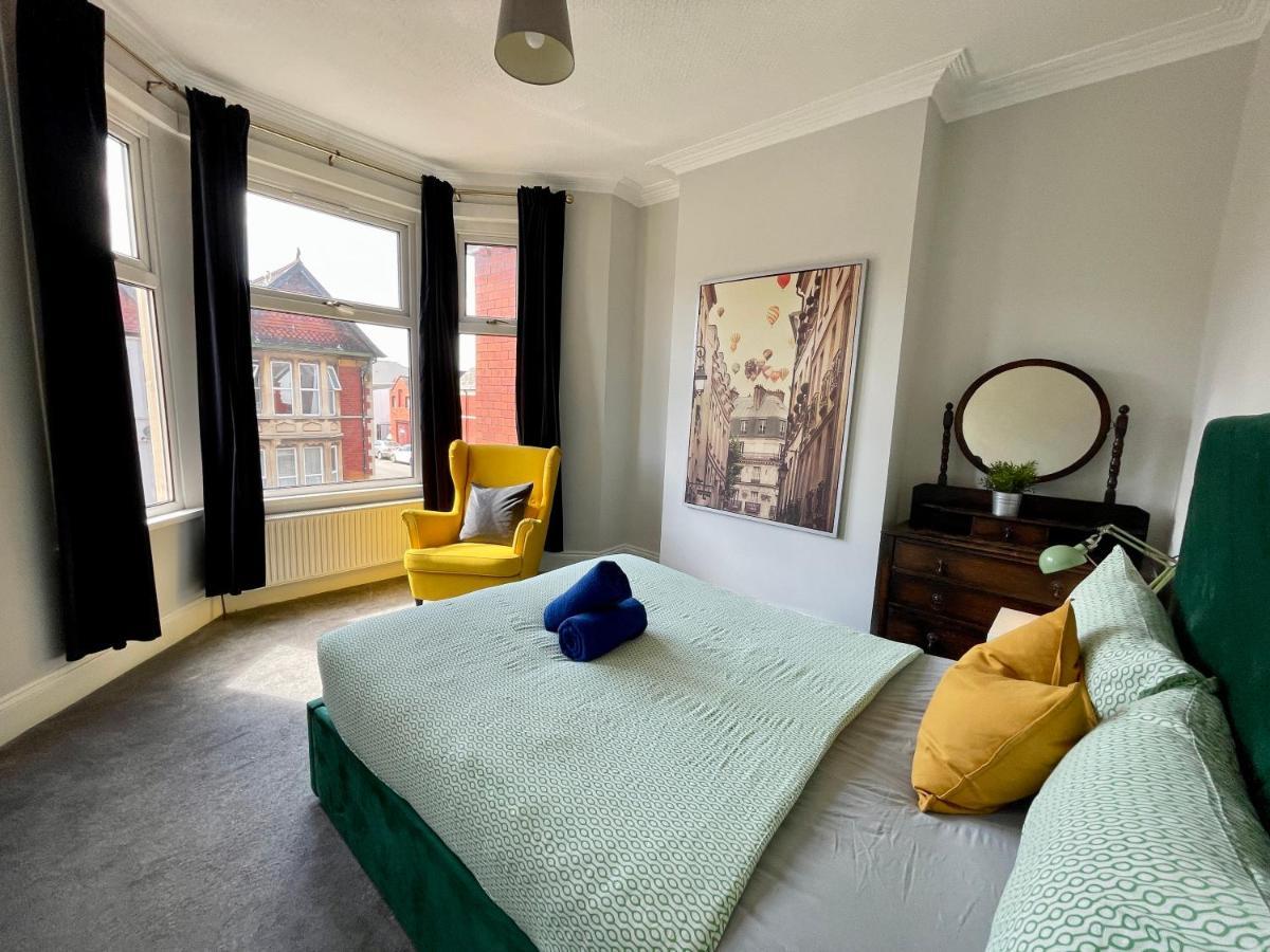 Edwardian City Centre House For Big Groups, Offroad Parking & Hot Tub! Cardiff Ngoại thất bức ảnh