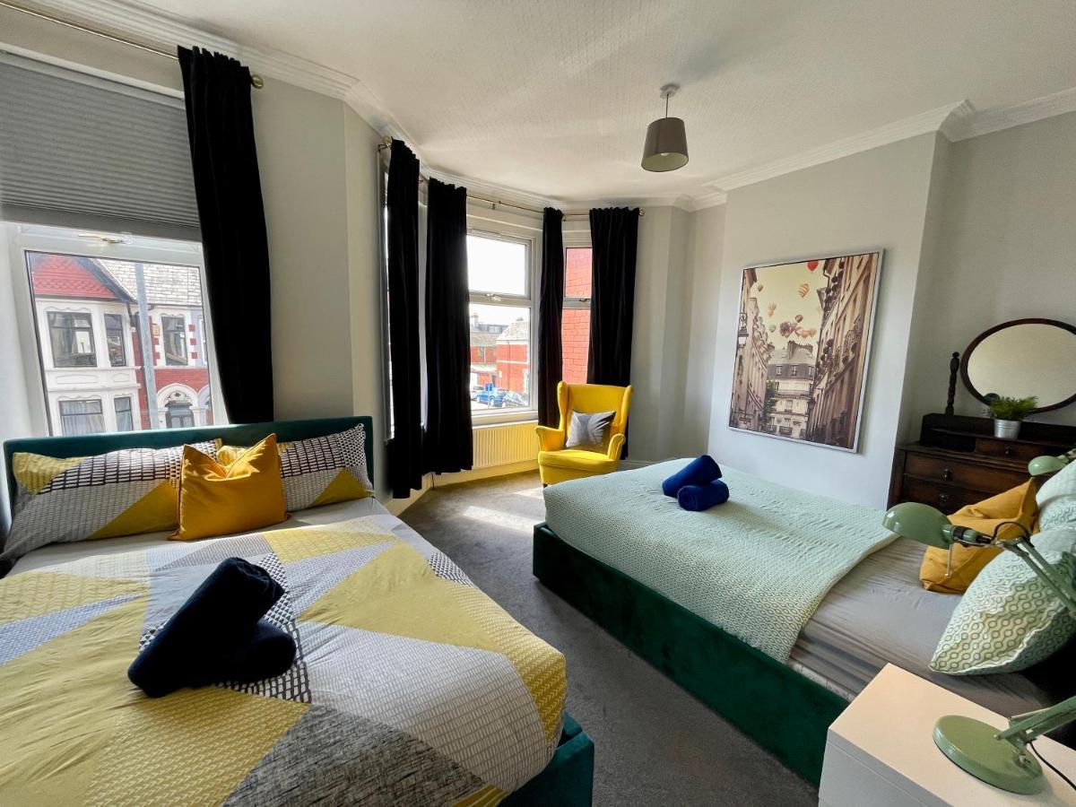 Edwardian City Centre House For Big Groups, Offroad Parking & Hot Tub! Cardiff Ngoại thất bức ảnh